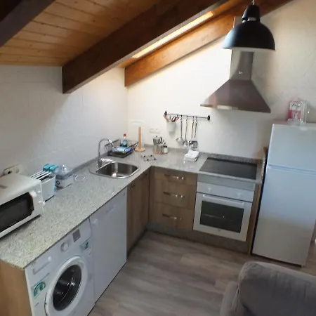 Puerta Del Castro Apartment *