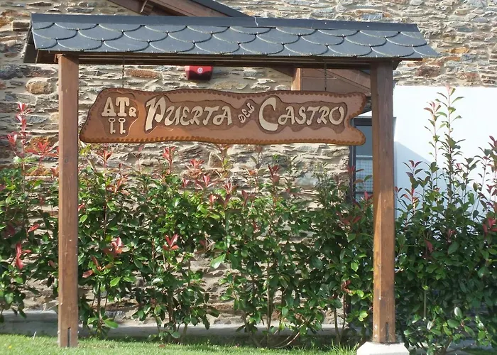 Puerta Del Castro Apartamento Coana