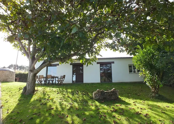 Puerta Del Castro Apartamento Coana