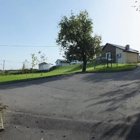 Puerta Del Castro * Coana