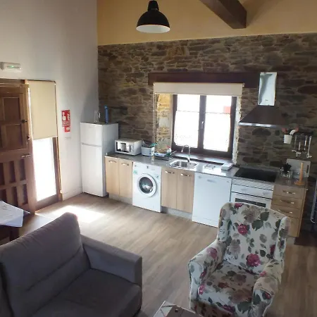 Puerta Del Castro Coana